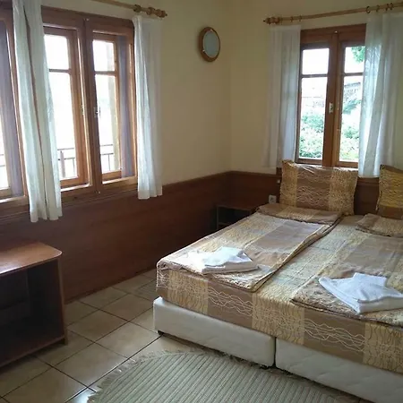 Guestrooms Durna Σωζόπολη